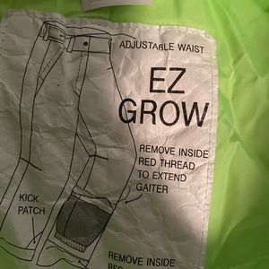 Boys North Face skiing Pants age 7/8